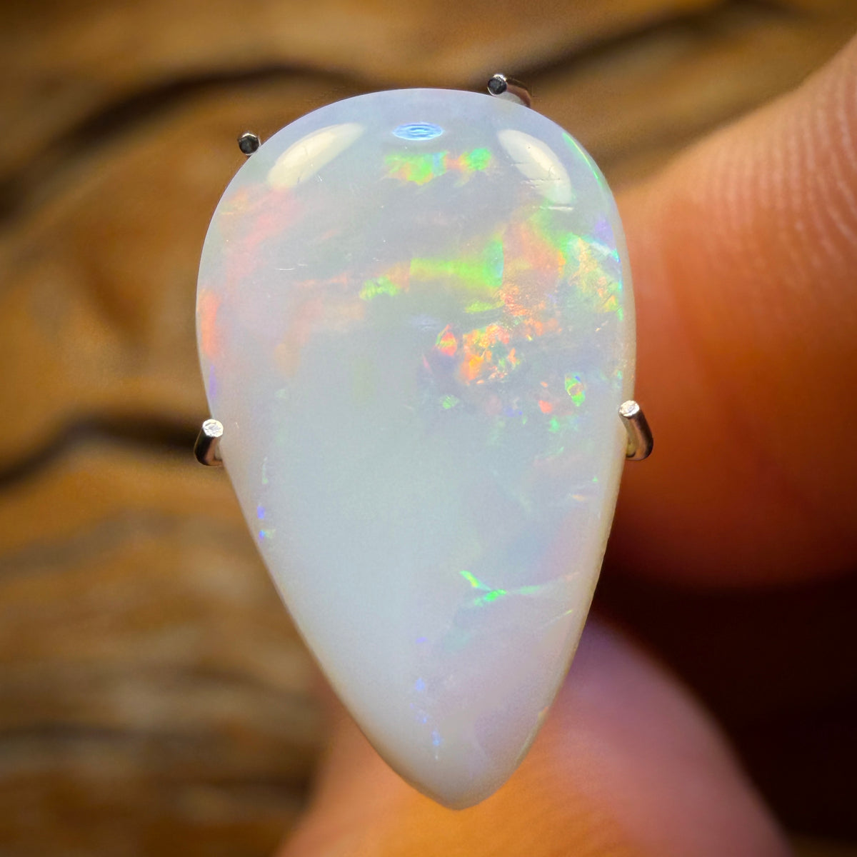 2.8cts - South Australian White Opal from Coober Pedy
