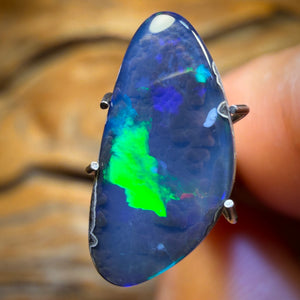 2.9cts - Australian Boulder Seam Opal