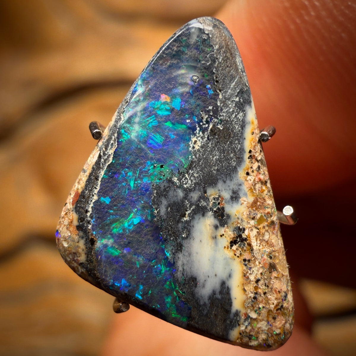2.9cts - Solid Australian Boulder Pipe Opal