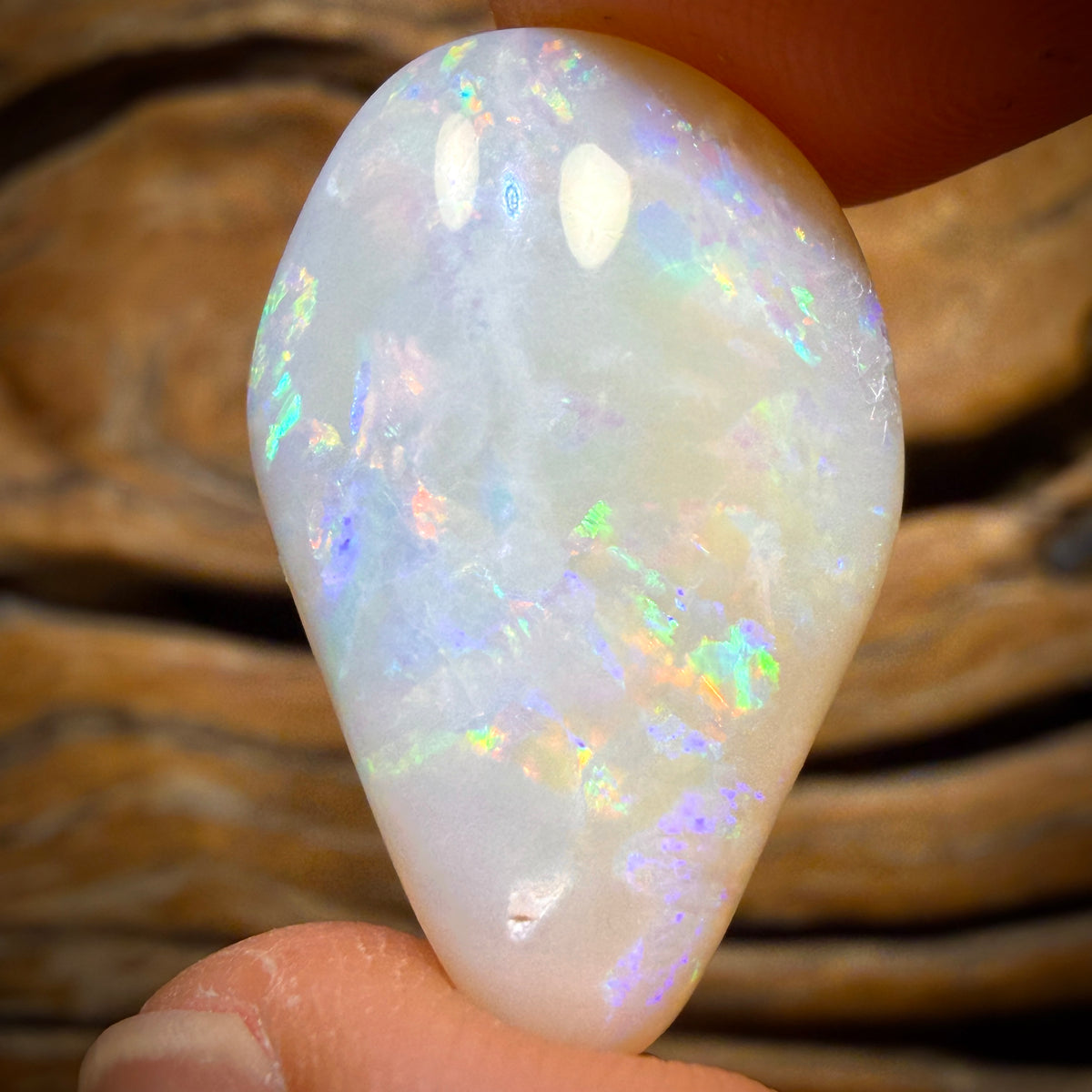 20.9cts - South Australian White Opal
