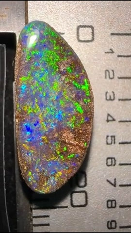 4 cts - Solid Queensland Boulder Opal. - Opal Whisperers