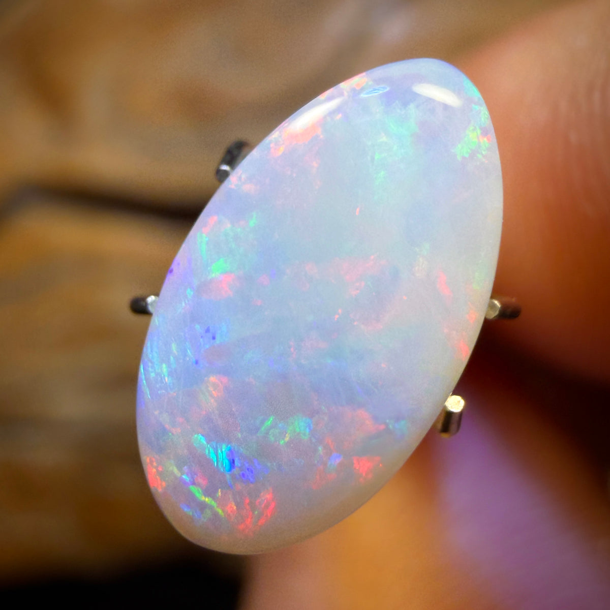 2.5cts - South Australian White Opal from Coober Pedy
