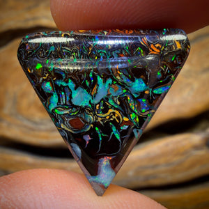 23.6cts - TOP Tribal Australian Boulder Opal