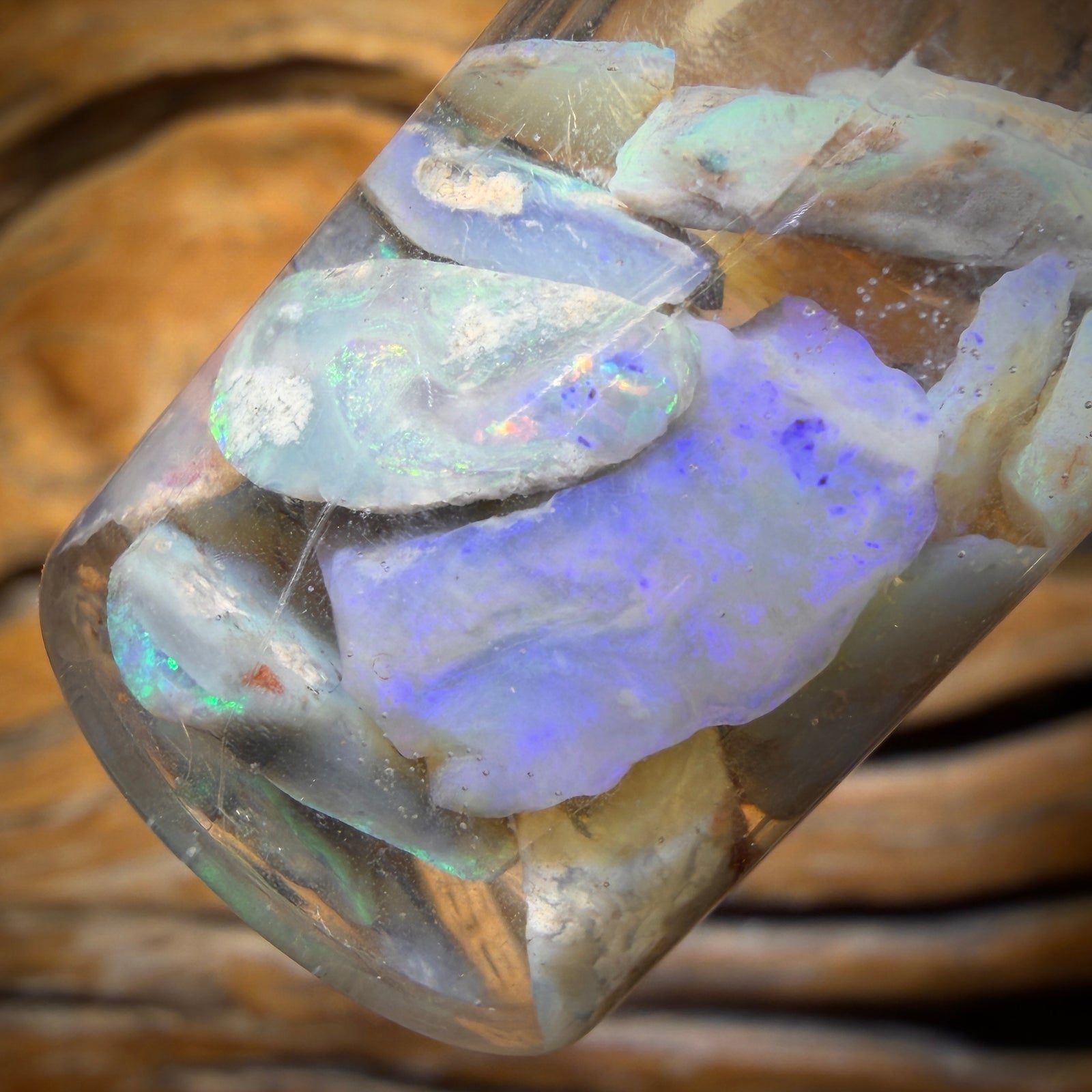 23.9cts - Lightning Ridge Opal Vial