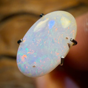 1,4 Karat - Südaustralischer Weißopal aus Coober Pedy