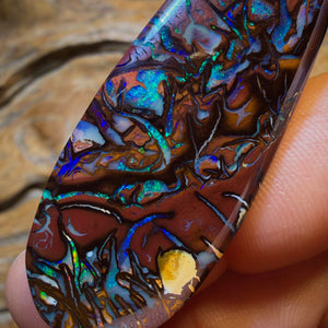 47.1cts - TOP Tribal Queensland Boulder Opal from Koroit. Double Sided