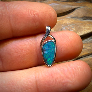 🔨 AUCTION 🔨 Sterling Silver - Queensland Boulder Opal Doublet Pendant
