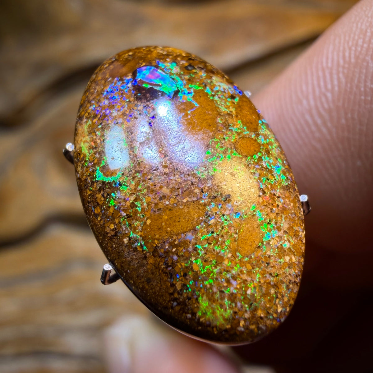 10.4cts -Wow! “Chameleon”Queensland Boulder Opal from Yowah. Metallic MultiColour