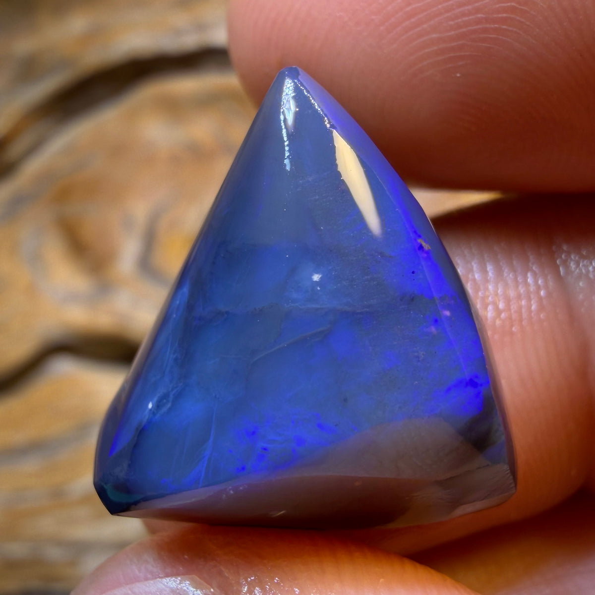 28.4cts - Lightning Ridge Black Opal Rough Piece