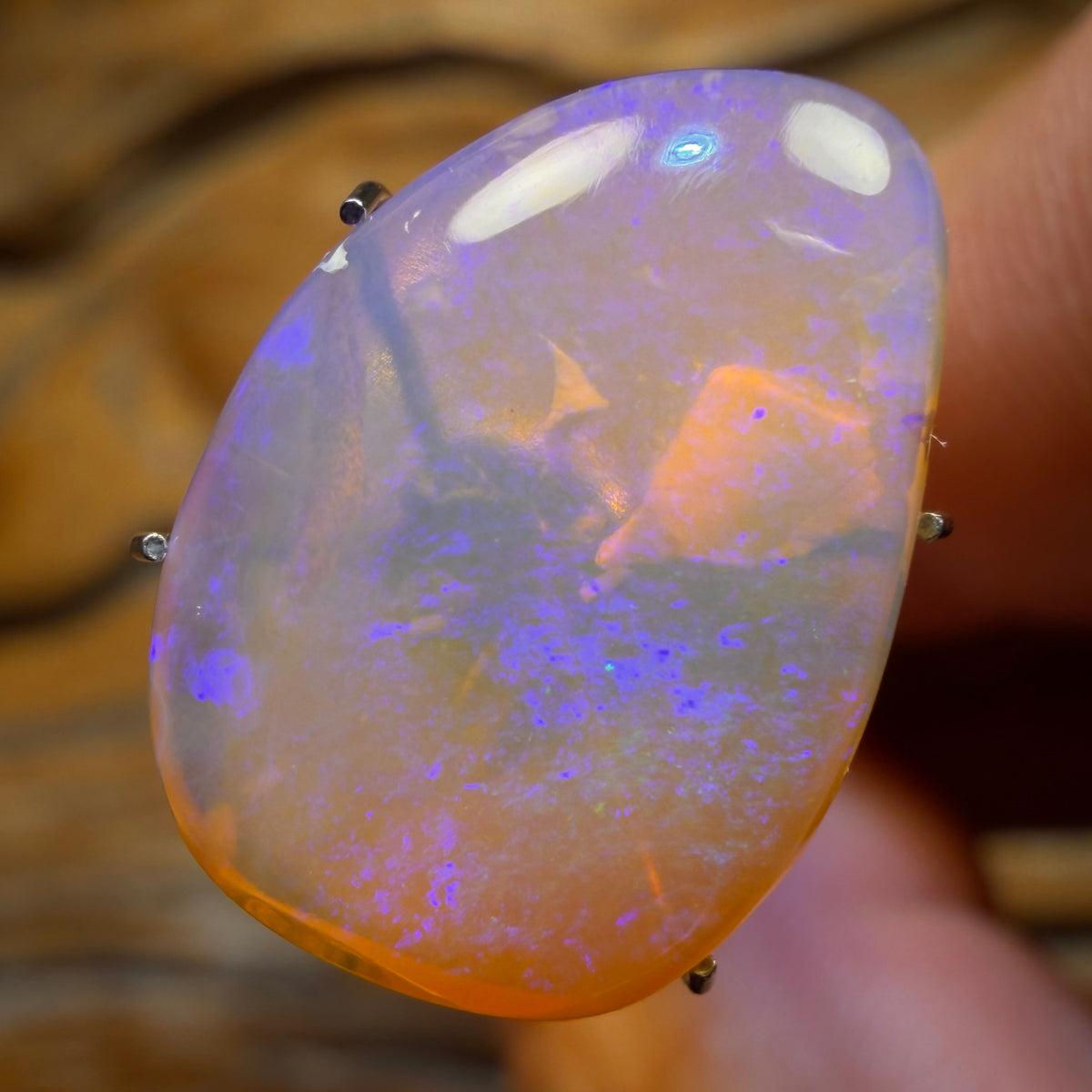 6.8cts - Solid Australian Boulder Pipe Crystal Opal