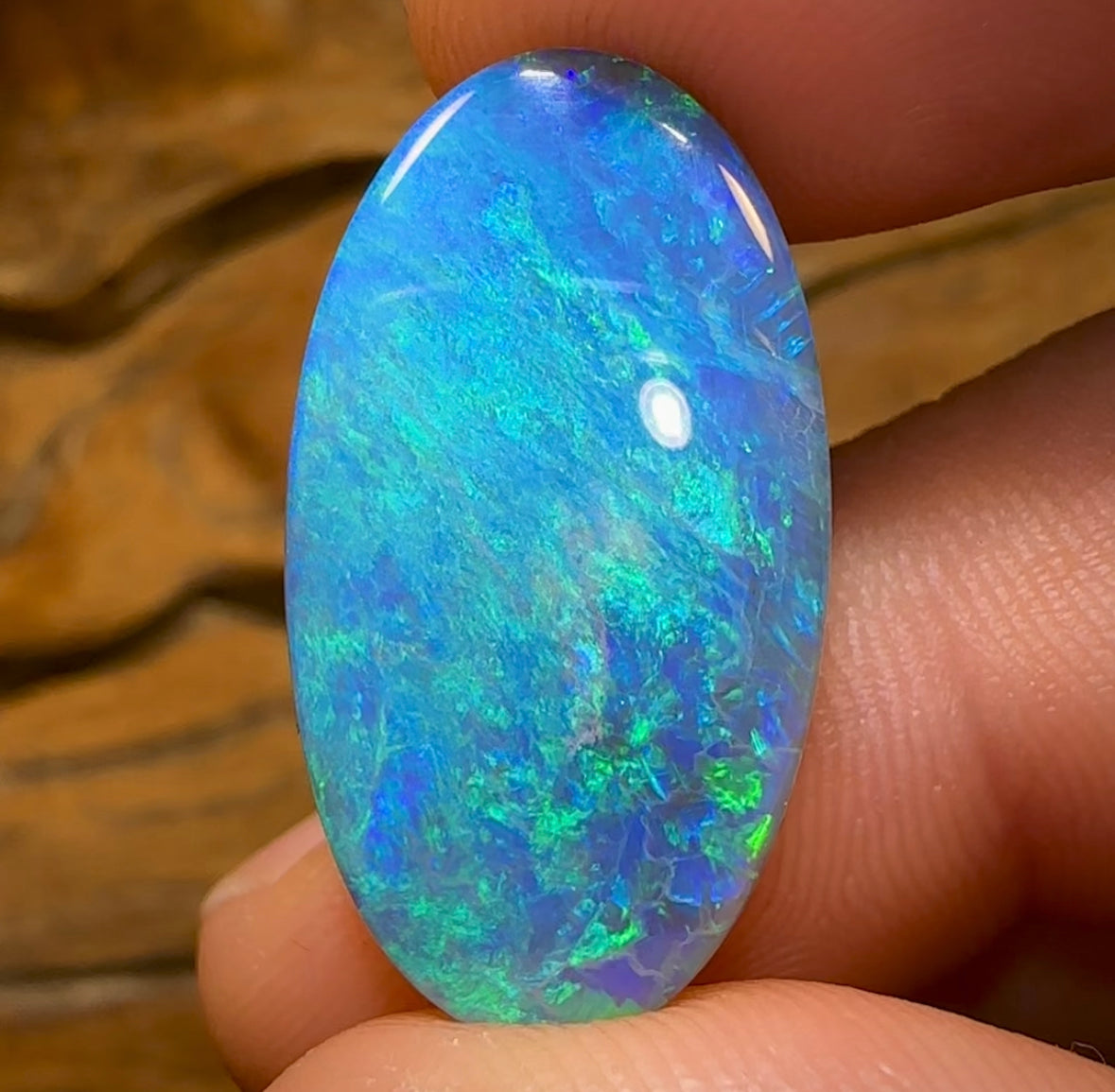 17.6cts - Australian Black Opal from Lightning Ridge - Opal Whisperers