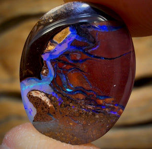 8.9cts - Tribal Yowah Nut Opal. Double Sided