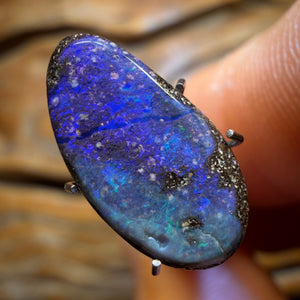 3.7cts - Queensland Boulder Seam Opal from Winton