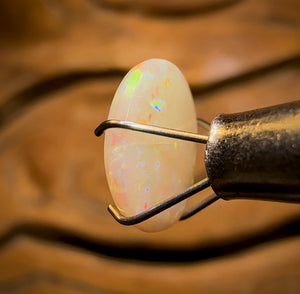 Auction Fall-Through = Your Gain! 🔥 Now More Than 50% Off RRP 🚨 1.65cts - South Australian White Opal