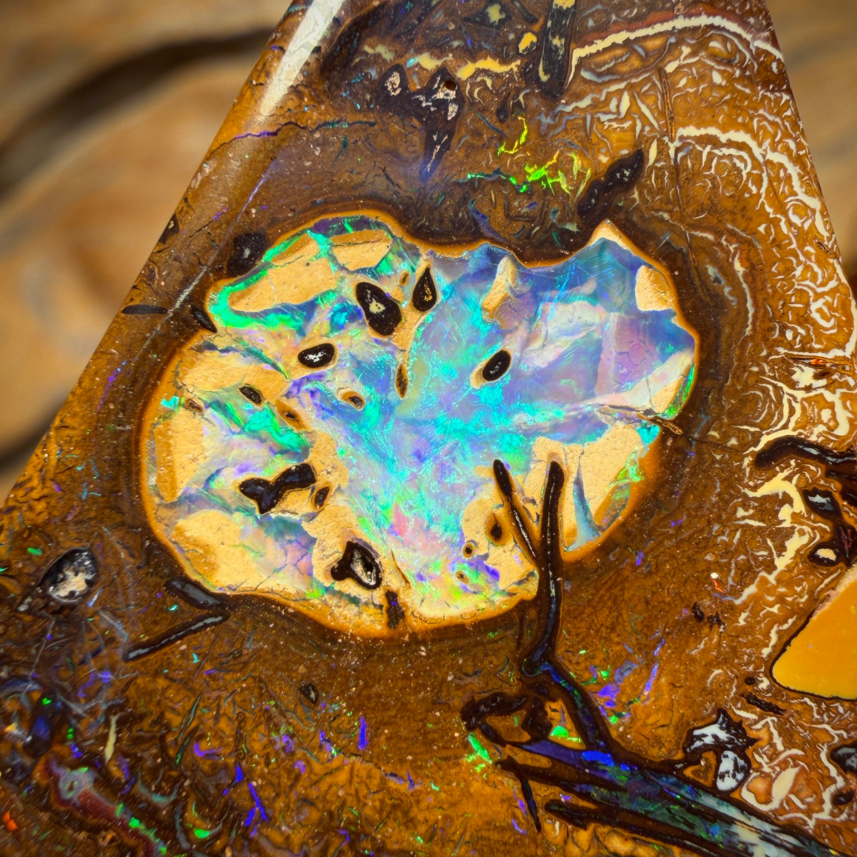 59.2cts - Yowah Nut Kernel Opal w/ Tribal Surround. Australian Boulder Opal