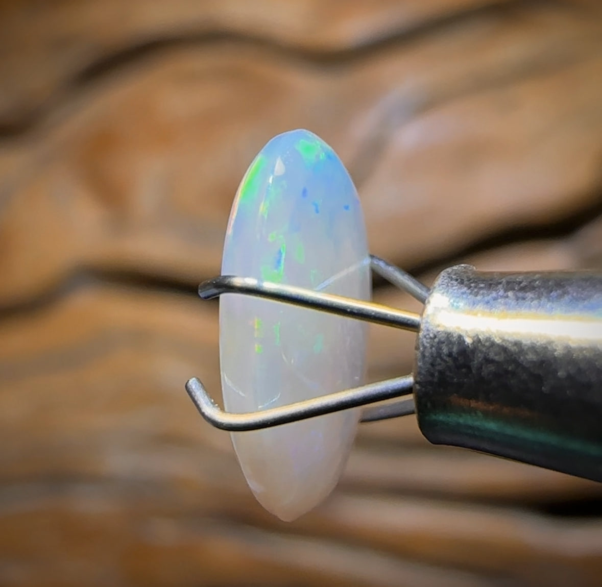 1.2cts - Lightning Ridge Crystal Opal