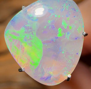 2.1cts - Lightning Ridge Crystal Opal Bargain