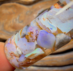 35,8 ct – Opalfläschchen aus Lightning Ridge