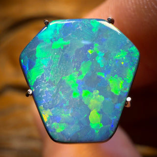 3.1cts - Lightning Ridge Opal Doublet Old School Old cut Old Collection