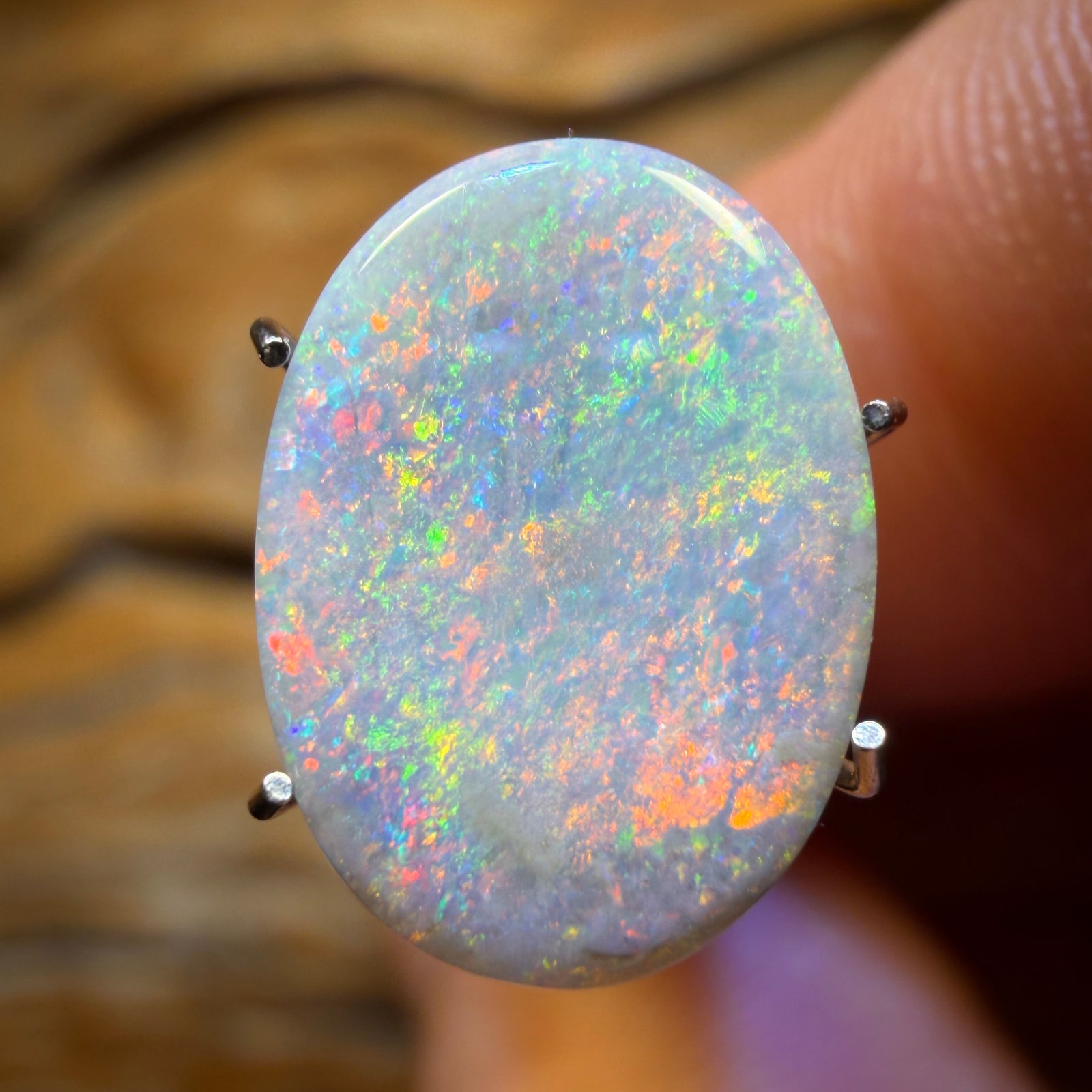 3.2cts - Dark Opal from Lightning Ridge
