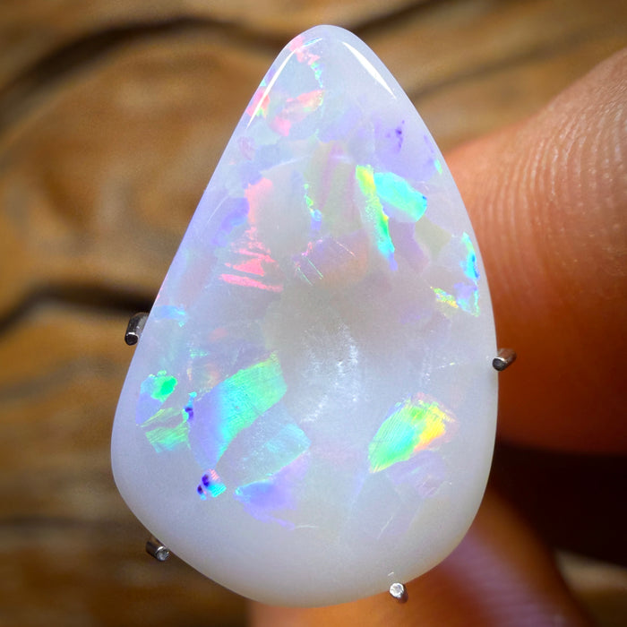 3.2cts - South Australian White Opal from Coober Pedy