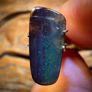 3.4cts - Queensland Boulder Seam Opal from Winton