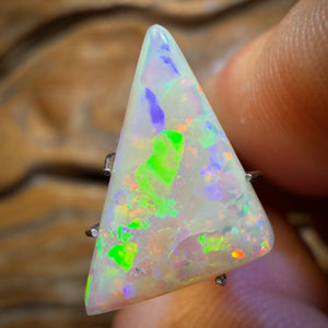 3.4cts - South Australian White Opal from Mintabie
