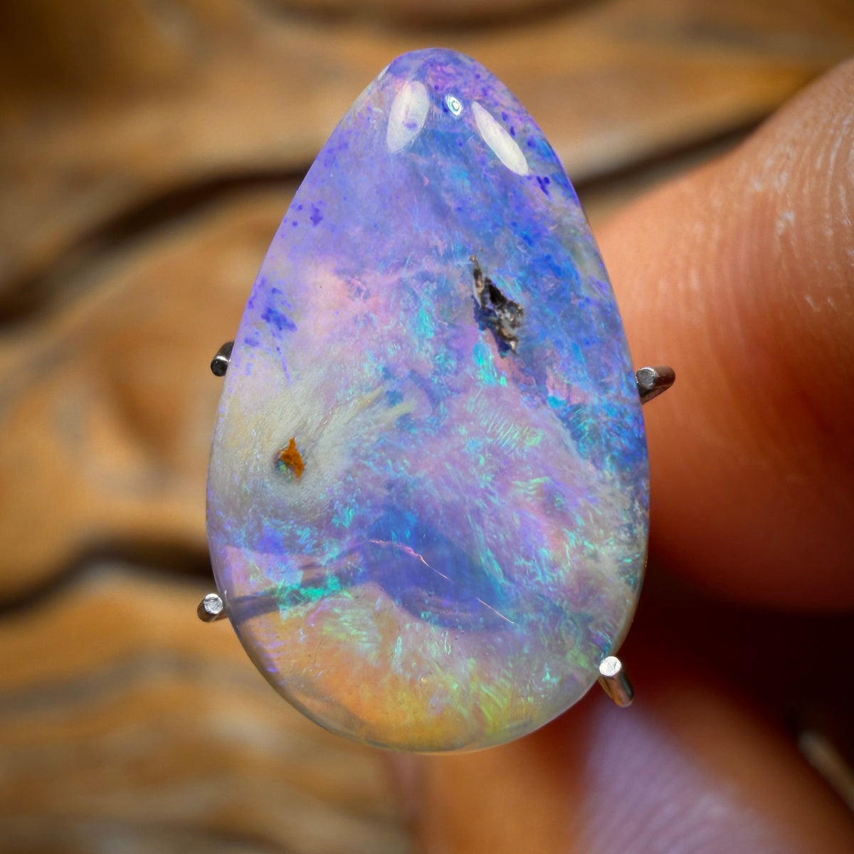 3.4cts - Wood Fossil Replacement Boulder Opal from Yowah