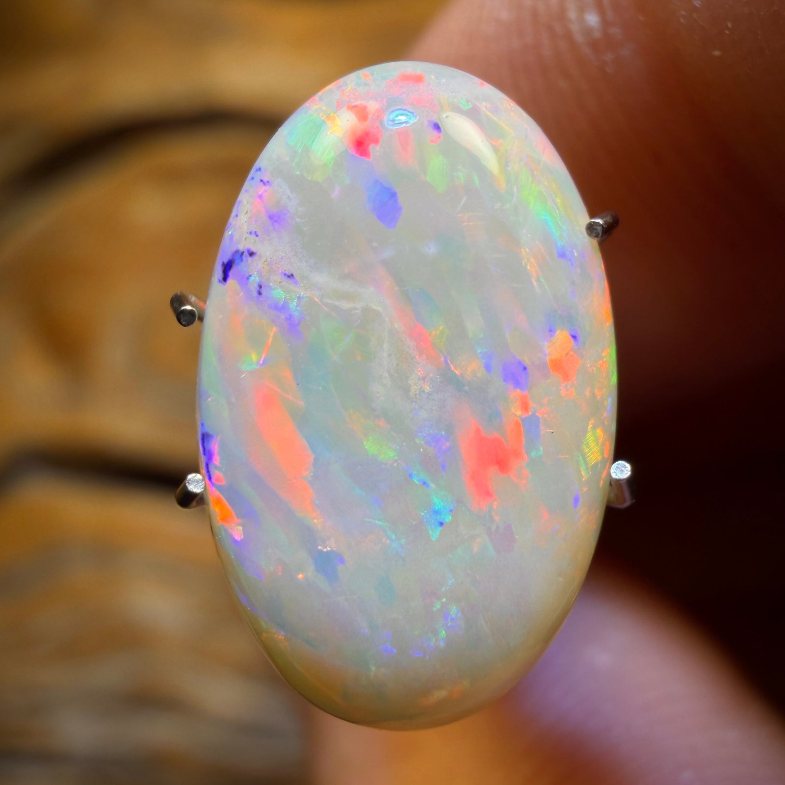 3.7cts - South Australian White Opal from Coober Pedy