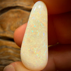 🔨 AUCTION 🔨 Reserve 💎 High Roller Banger Auction 💎 29.4Cts - White Opal. Vintage Cut