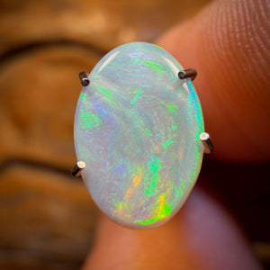 0.95cts - South Australian Crystal Opal