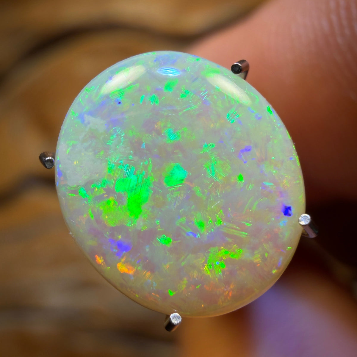 2.5cts - Lightning Ridge Light Opal