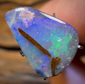 2.7cts - Solid Australian Boulder Opal