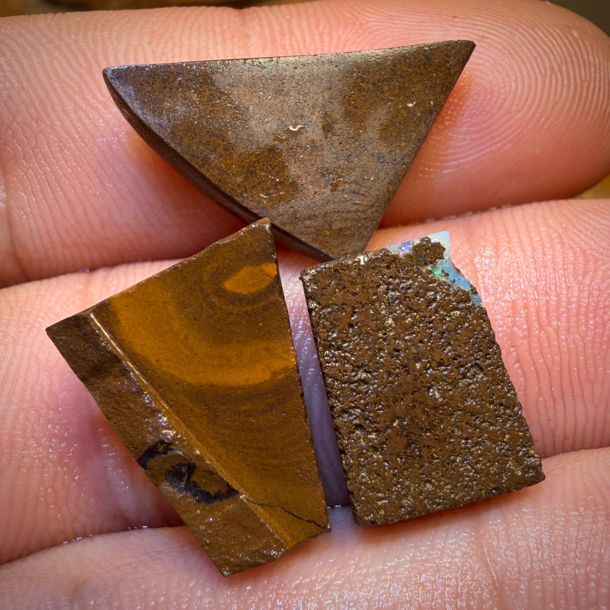 🔒26.5cts - 3x clean ￼Australian Boulder Full Face Opal Rubs Parcel