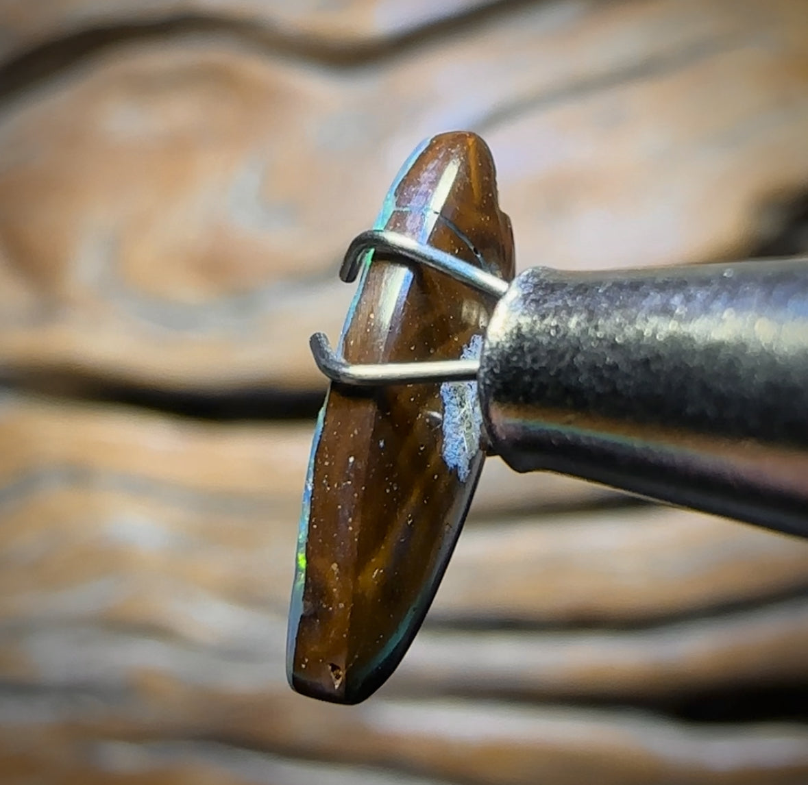 1.55cts - Queensland Boulder Seam Opal