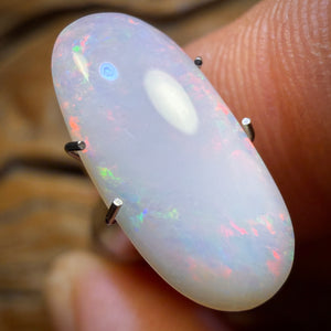Bargain Card! 2.8cts - South Australian White Opal from Coober Pedy