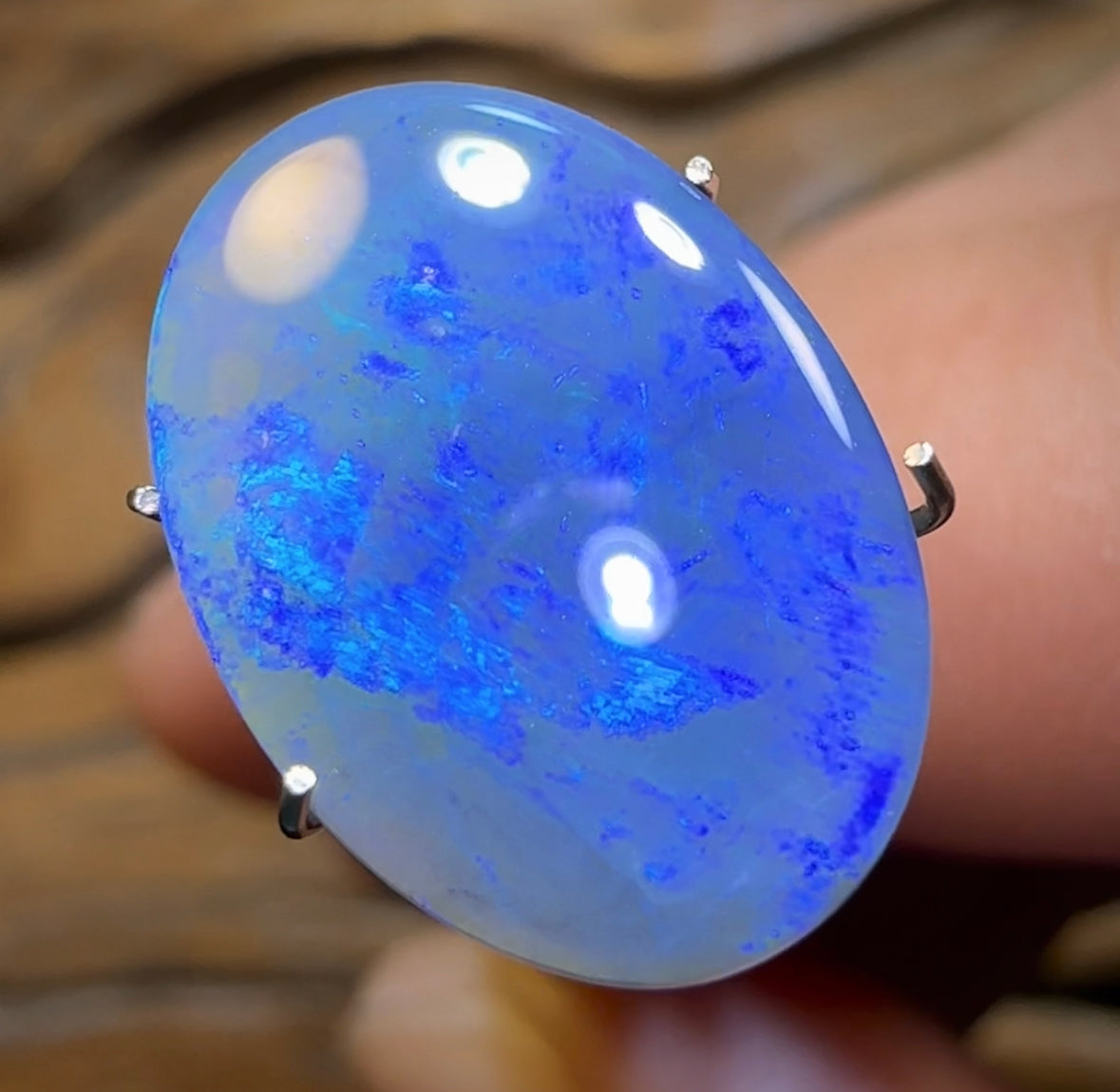 4.65cts - Lightning Ridge Semi Black Opal - Opal Whisperers