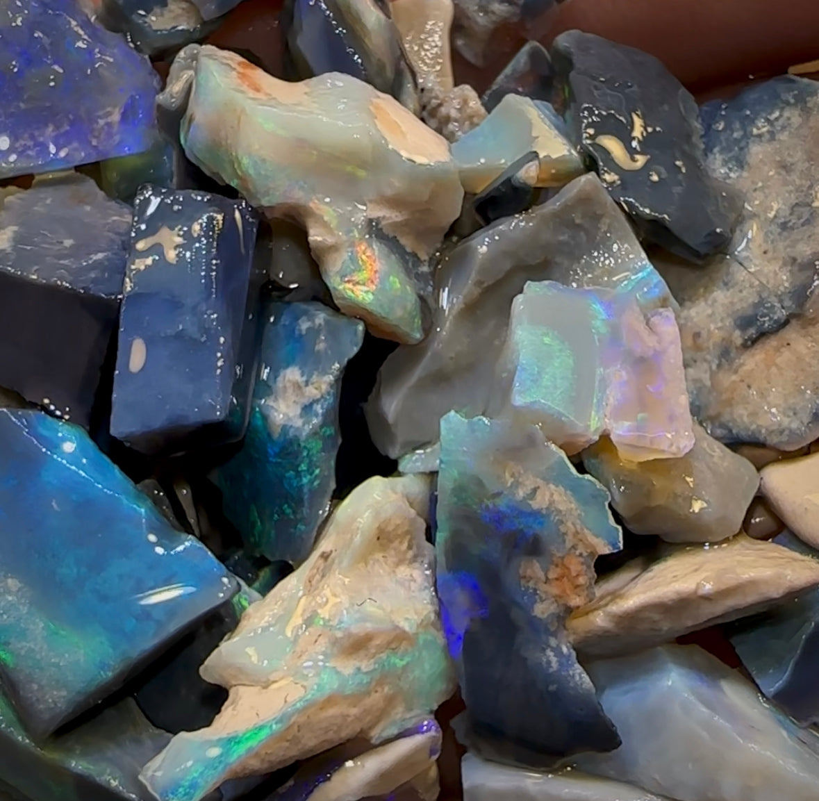 135.2cts - 60+ Lightning Ridge Crystal, Dark and Black Opal Rough Parcel - Opal Whisperers