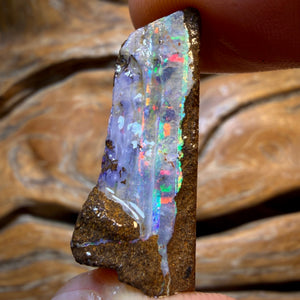 33.5cts - Queensland Boulder Seam Opal Rough Piece. Natural Split