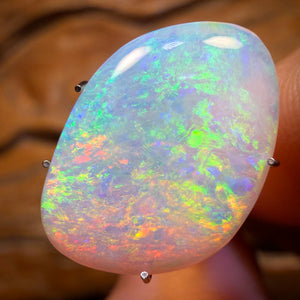 Banger Card! 4.6cts - Gem Rare South Australian Crystal Opal from Mintabie