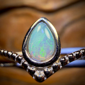 🔨 AUCTION 🔨 Sterling Silver - South Australian Crystal Opal Ring