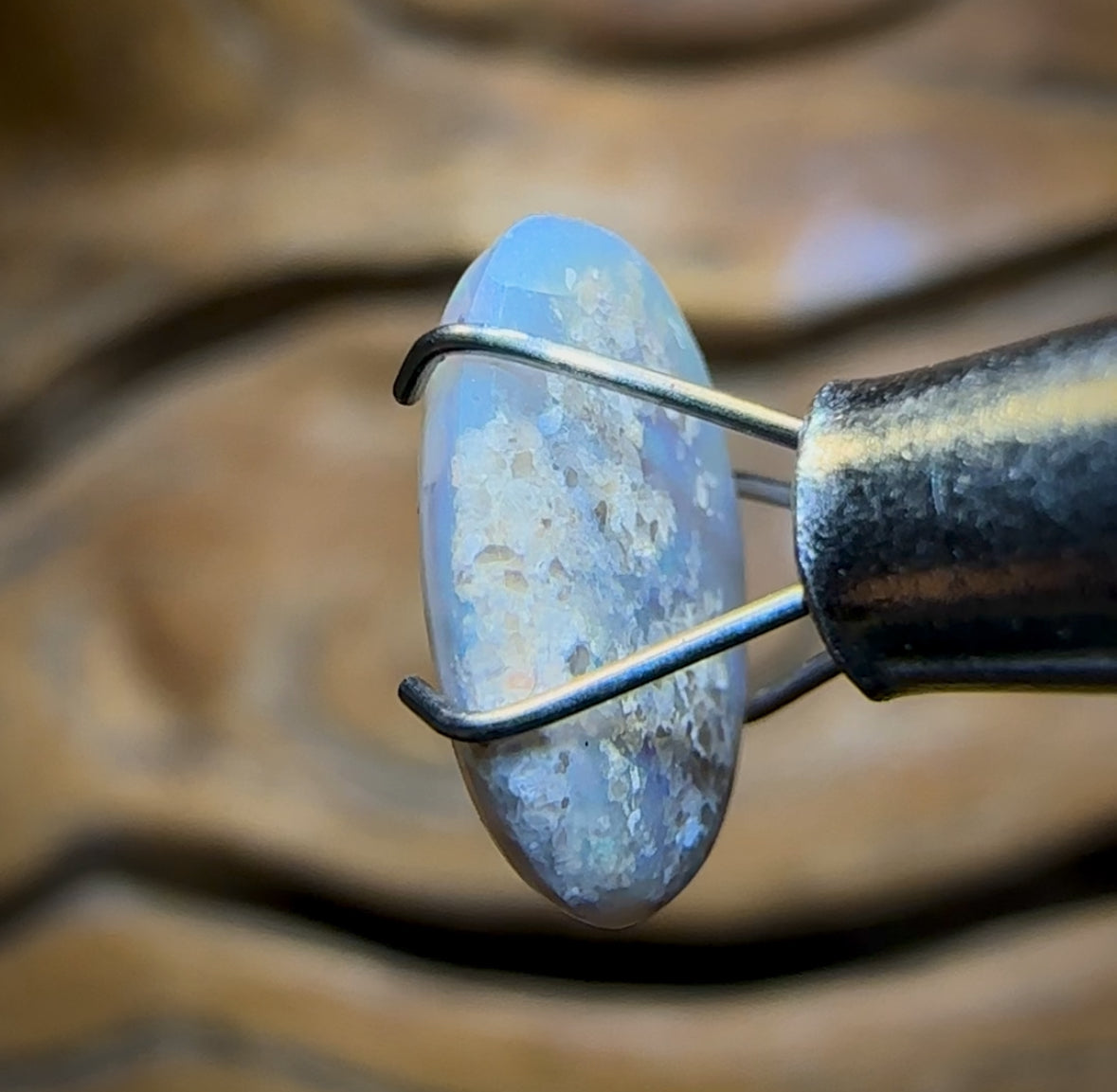 1.6cts - South Australian White Opal