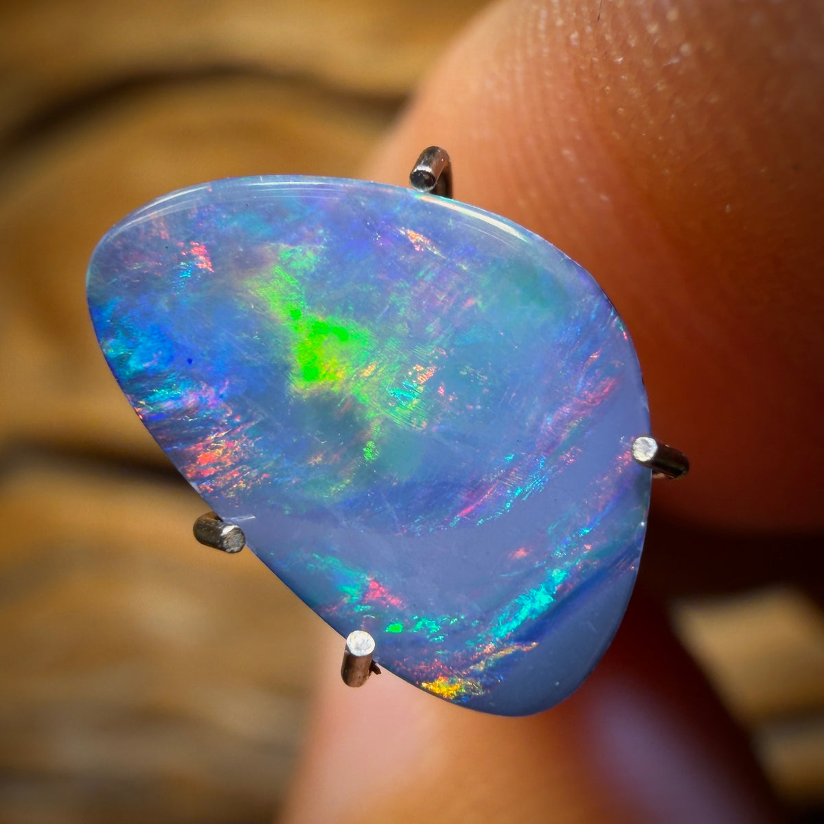 1.65cts - Australian Boulder Opal Doublet