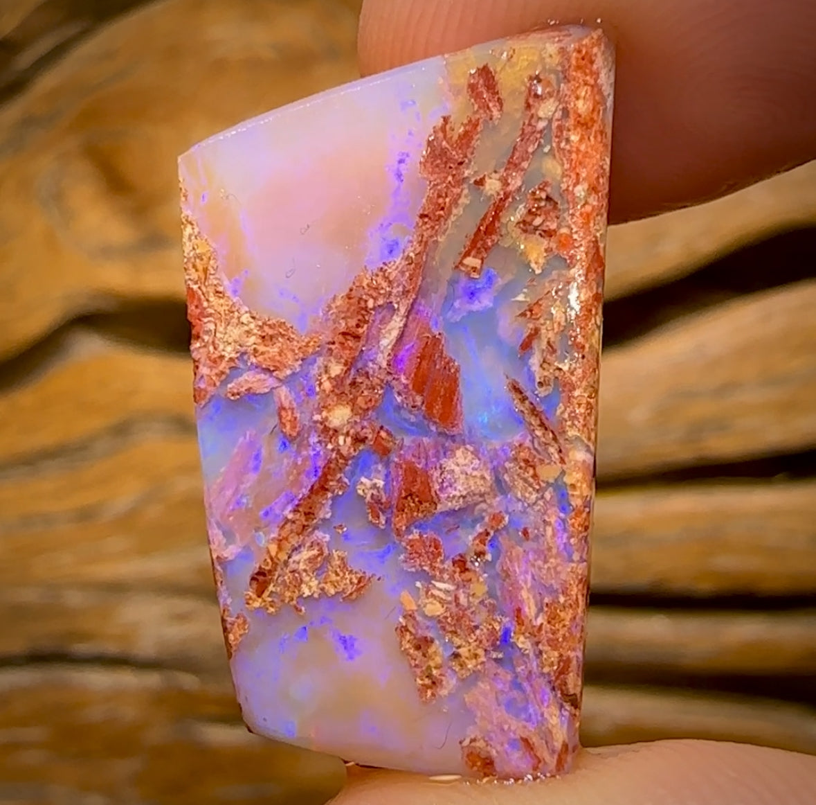 27.9cts - Boulder Pipe Opal Rub. Australian Opal