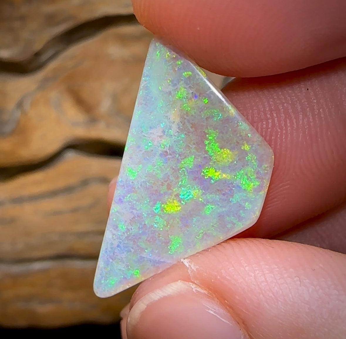 (Template) 6.7cts - Lightning Ridge Light Opal - Opal Whisperers