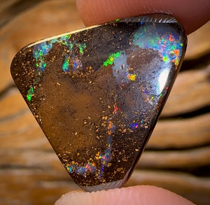 12.1cts - Australian Boulder Opal from Yowah with Red
