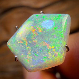 🔨 AUCTION 🔨 No Reserve 2.5cts - Rare South Australian Crystal Opal