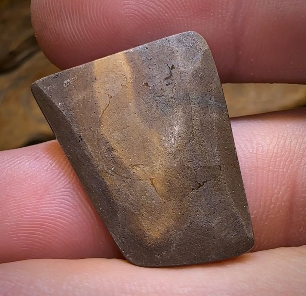 28.1cts - Australian Boulder Seam Opal