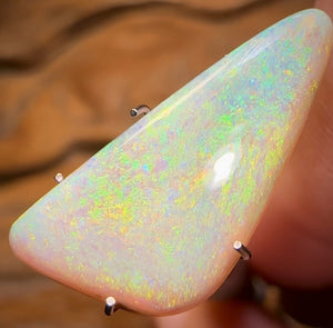 Auction Fall-Through = Your Gain! 🔥 Now More Than 50% Off RRP 🚨  3.1cts - South Australian White Opal