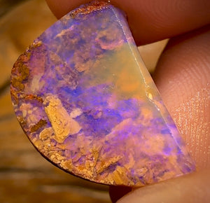 11.3cts - Boulder Pipe Opal Rub. Australian Opal